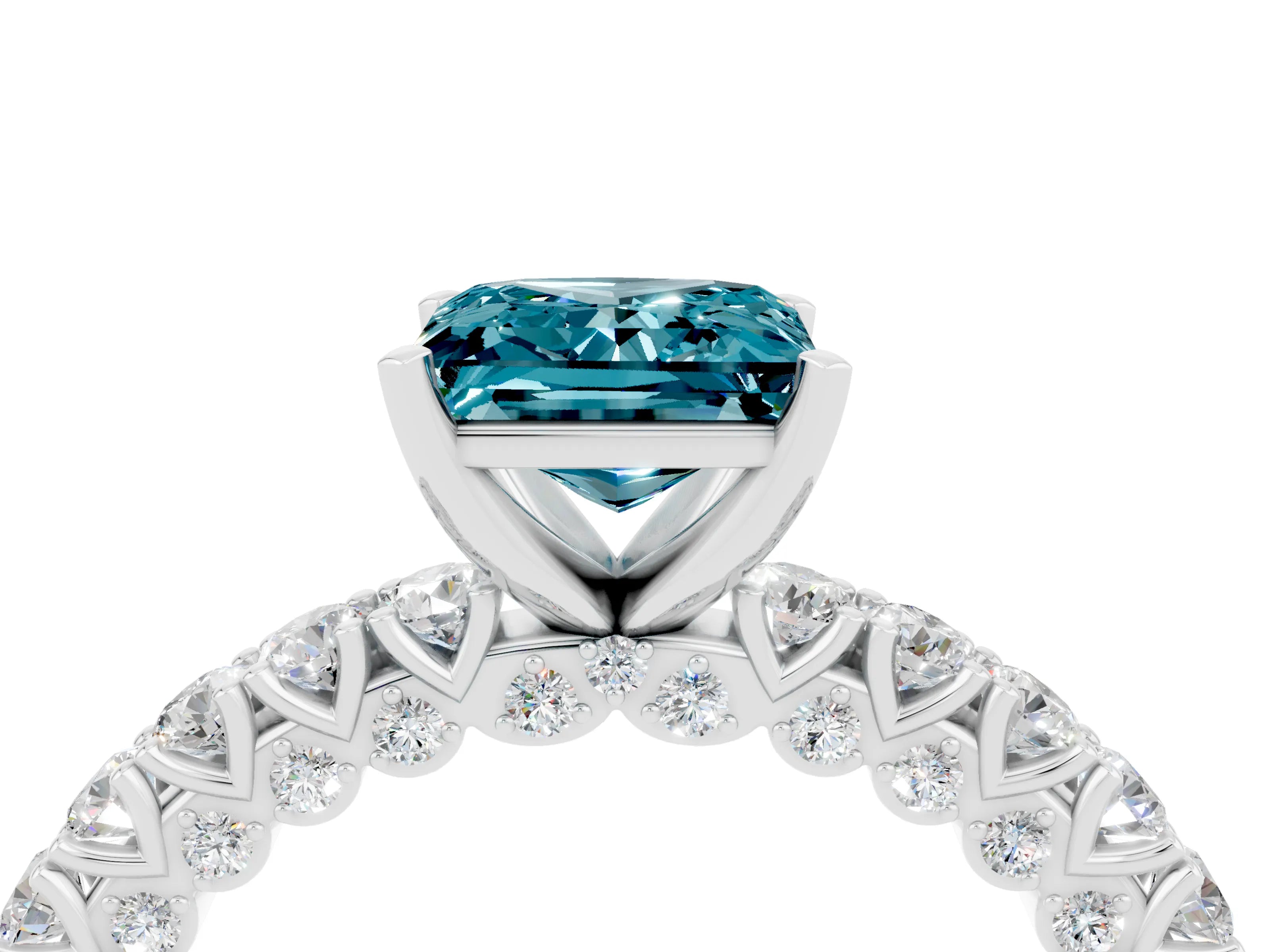 White gold Princess Cut Diamond Pavé Band Solitaire Ring with Prong Setting_4