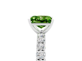 White gold Princess Cut Diamond Pavé Band Solitaire Ring with Prong Setting_5