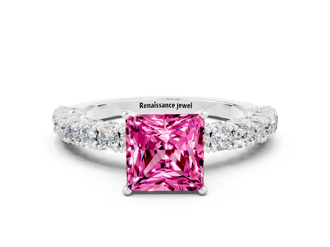 White gold Princess Cut Diamond Pavé Band Solitaire Ring with Prong Setting