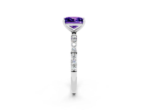 White gold Princess Cut Diamond Pavé Band with Six-Prong Setting_2