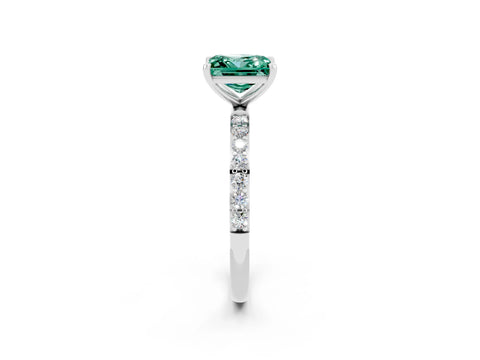 White gold Princess Cut Diamond Pavé Band with Six-Prong Setting_2
