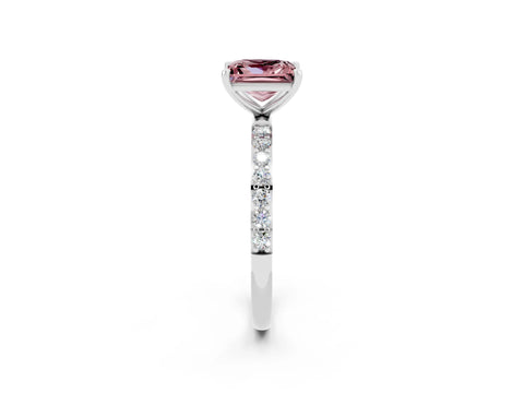 White gold Princess Cut Diamond Pavé Band with Six-Prong Setting_2