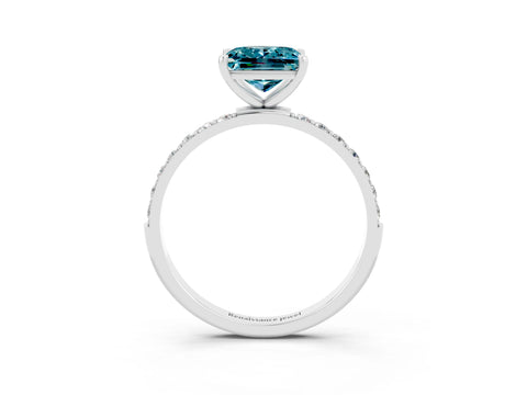 White gold Princess Cut Diamond Pavé Band with Six-Prong Setting_3