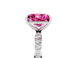 White gold Princess Cut Diamond Pavé Band with Six-Prong Setting_5