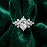 White gold Princess Cut Diamond Ring with Side Stones and Four-Prong Setting_129