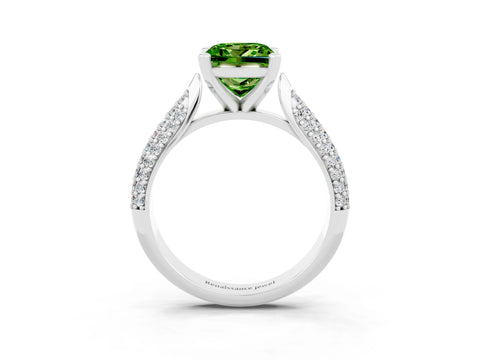 White gold Princess Cut Diamond Solitaire Engagement Ring with Pavé Band and Four-Prong Setting_3