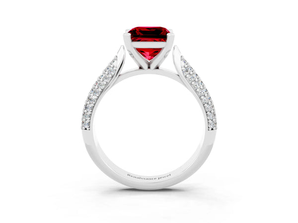 White gold Princess Cut Diamond Solitaire Engagement Ring with Pavé Band and Four-Prong Setting