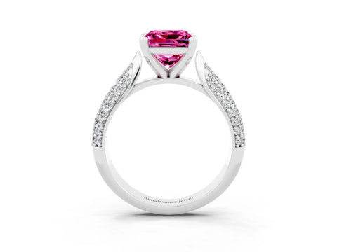 White gold Princess Cut Diamond Solitaire Engagement Ring with Pavé Band and Four-Prong Setting_3