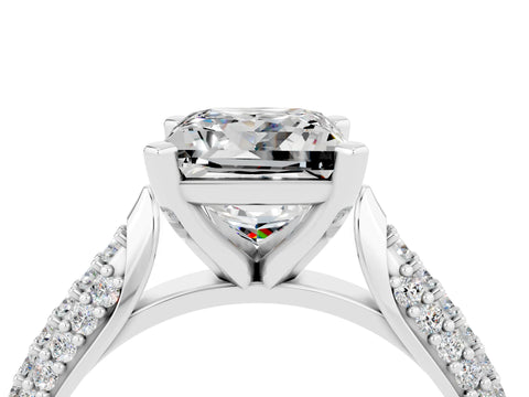 White gold Princess Cut Diamond Solitaire Engagement Ring with Pavé Band and Four-Prong Setting_4