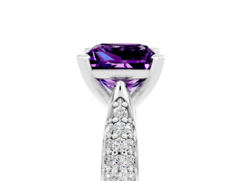 White gold Princess Cut Diamond Solitaire Engagement Ring with Pavé Band and Four-Prong Setting_5