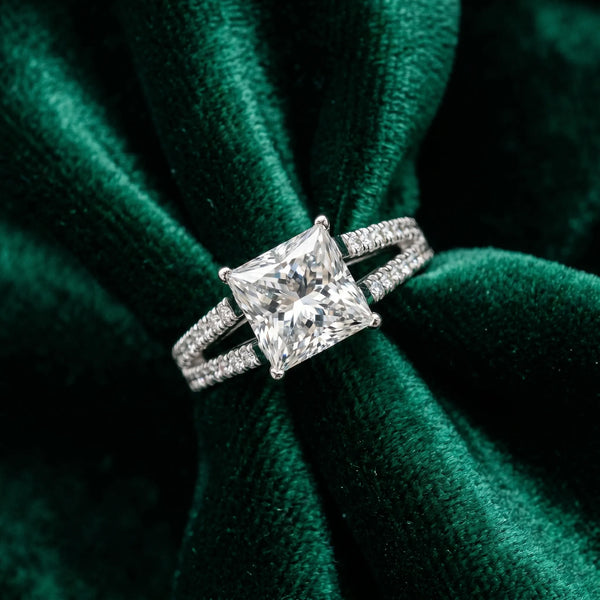 White gold Princess Cut Diamond Solitaire Engagement Ring with Split Shank Pavé Band