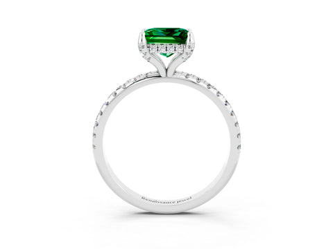 White gold Princess Cut Diamond Solitaire Ring with Four-Prong Setting and Pavé Band_3