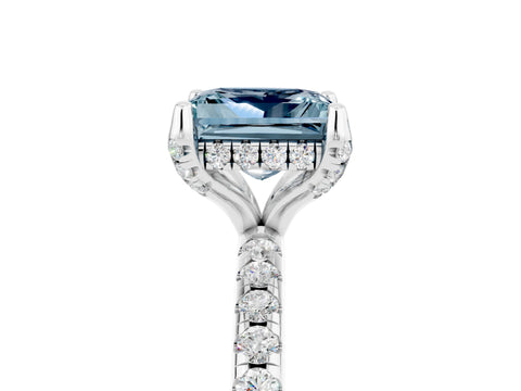 White gold Princess Cut Diamond Solitaire Ring with Four-Prong Setting and Pavé Band_5