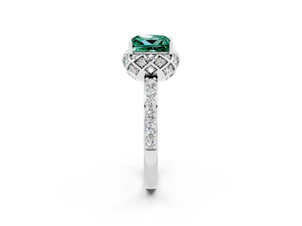 Silver Princess Cut Green Sapphire Scalloped Halo Engagement Ring with Round Shared Prong Band