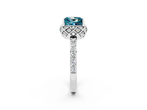 White gold Princess Cut Diamond Solitaire Ring with Shared Prong Pavé Band_2