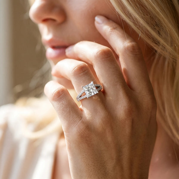 White gold Princess Cut Diamond Split Shank Pavé Engagement Ring with Four-Prong Setting