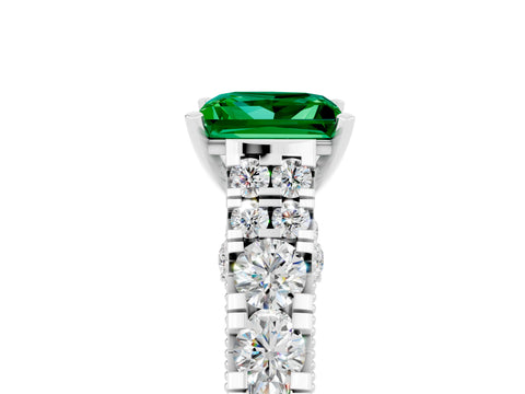 White gold Princess Cut Emerald Classic Solitaire Ring with Pavé Band and Four-Prong Setting_5