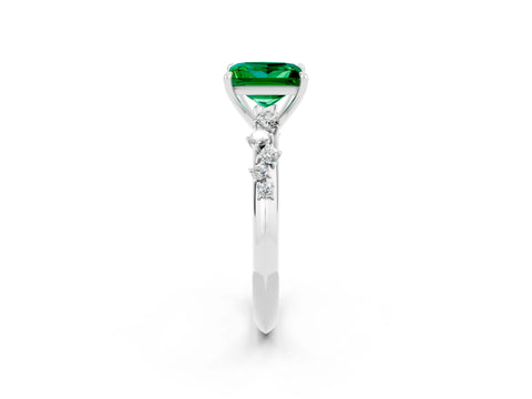 White gold Princess Cut Emerald Cluster Side Stone Solitaire Ring with Prong Setting_26