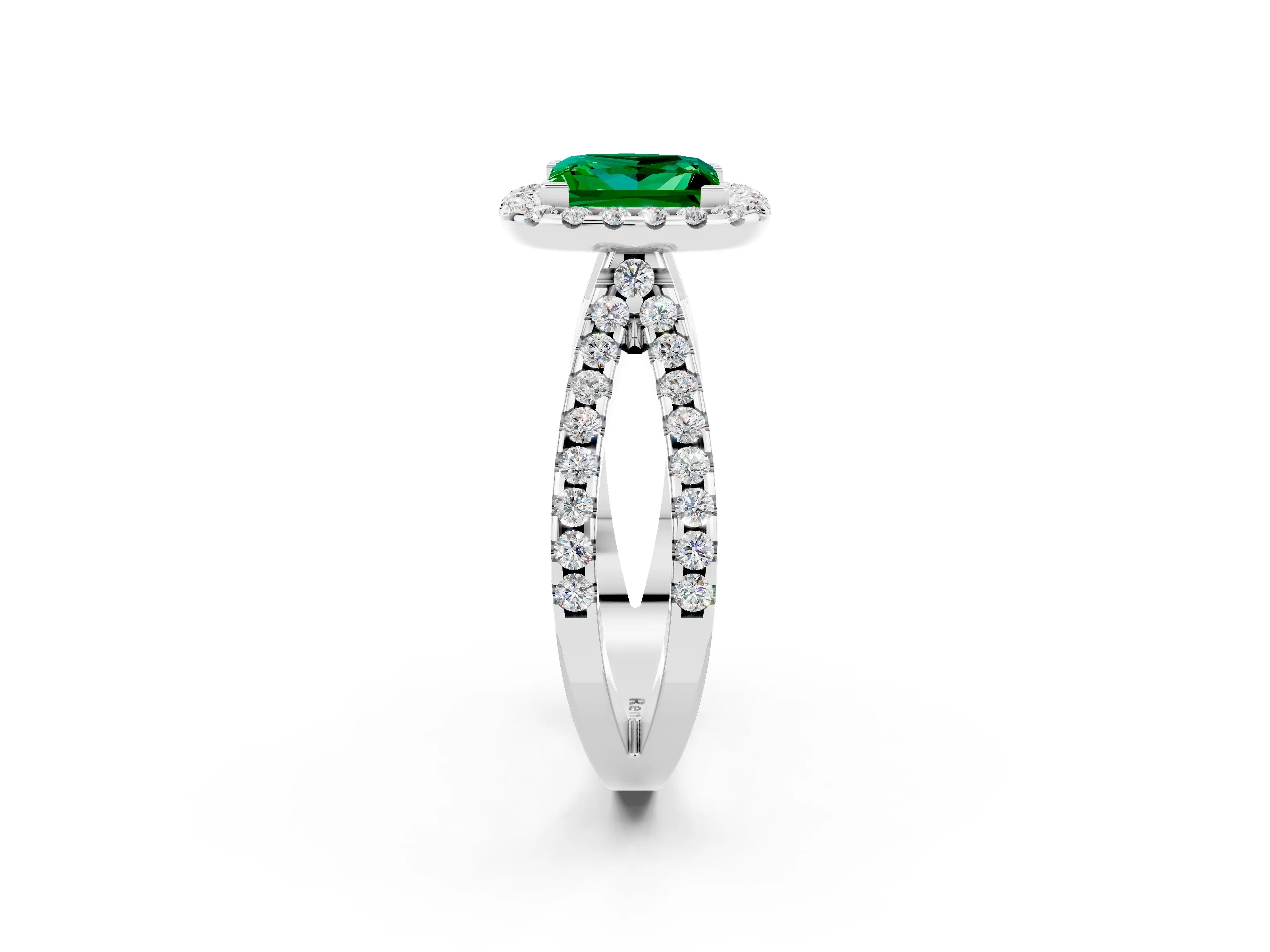 White gold Princess Cut Emerald Halo Ring with Split Shank Pavé Band and Prong Setting_2