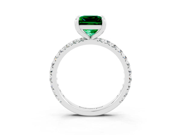 Platinum Princess Cut Emerald Pavé Solitaire Ring with Round Band and Prong Setting