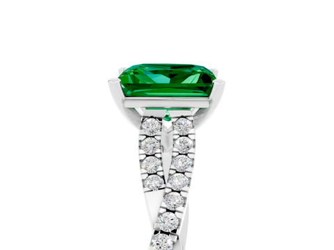 White gold Princess Cut Emerald Solitaire Engagement Ring with Twisted Pavé Band and Four-Prong Setting_17