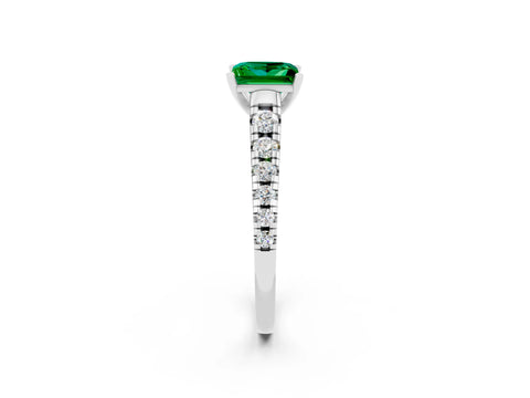 White gold Princess Cut Emerald Solitaire Ring with Cathedral Setting and Pavé Band_2