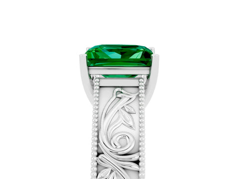 White gold Princess Cut Emerald Solitaire Ring with Engraved Band and Four-Prong Setting_5