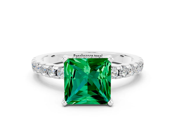 White gold Princess Cut Emerald Solitaire Ring with Round  Pavé Band and Four-Prong Setting