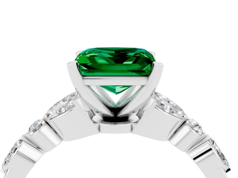 White gold Princess Cut Emerald Solitaire Ring with Side Stones and Four-Prong Setting_28