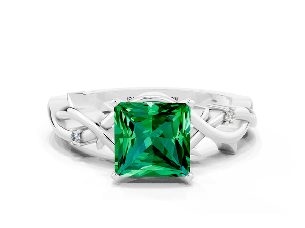 Silver Princess Cut Emerald Solitaire Ring with Twisted Band and Prong Setting