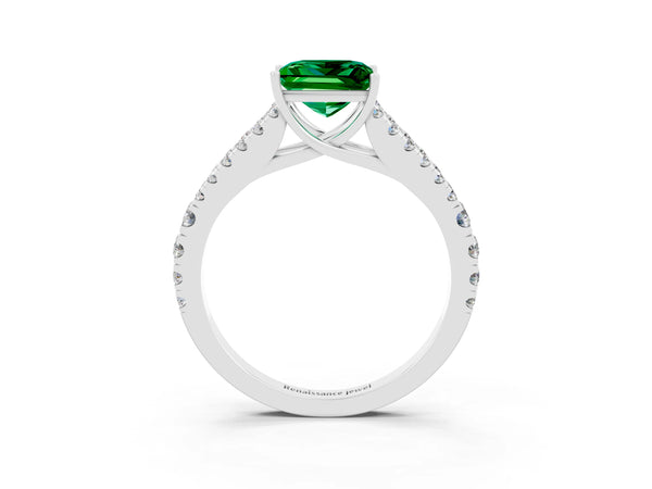 Platinum Princess Cut Emerald Split Shank Pavé Engagement Ring with Four-Prong Setting