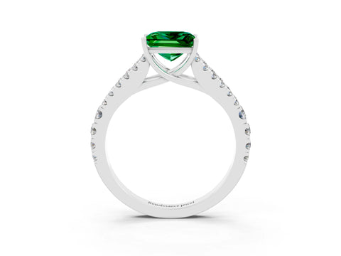 White gold Princess Cut Emerald Split Shank Pavé Engagement Ring with Four-Prong Setting_15