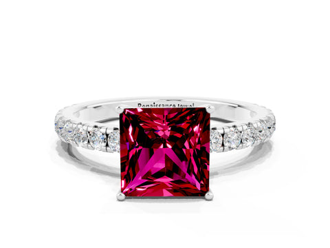 White gold Princess Cut Garnet Pavé Solitaire Engagement Ring with Four-Prong Setting_12