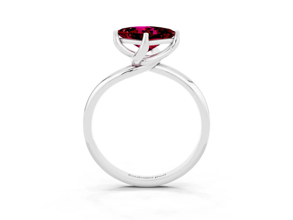 White gold Princess Cut Garnet Solitaire Engagement Ring with Four-Prong Setting and Classic Band