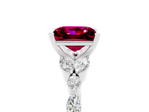 White gold Princess Cut Garnet Solitaire Ring with Side Stones and Four-Prong Setting_29