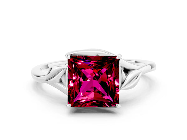 White gold Princess Cut Garnet Solitaire Ring with Twist Band and Four-Prong Setting