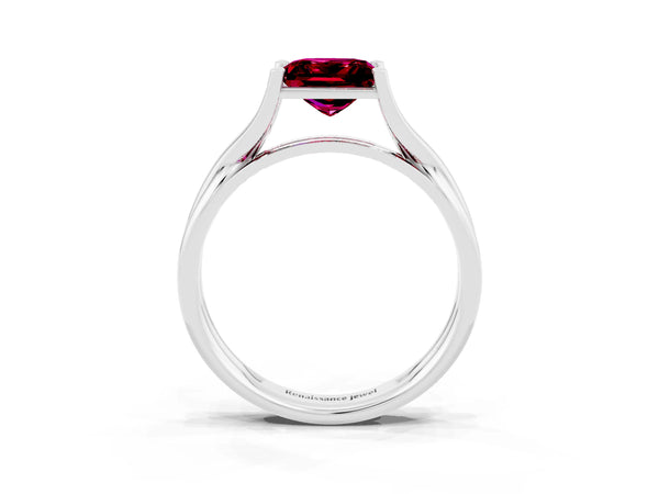 White gold Princess Cut Garnet Solitaire Twist Band Prong Setting Ring