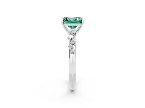 White gold Princess Cut Green Sapphire Cluster Side Stone Solitaire Ring with Prong Setting_26