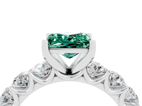White gold Princess Cut Green Sapphire Prong Setting with Side Stones on a Pave Band_4