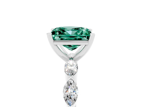 White gold Princess Cut Green Sapphire Ring with Marquise Side Stones and Prong Setting_5