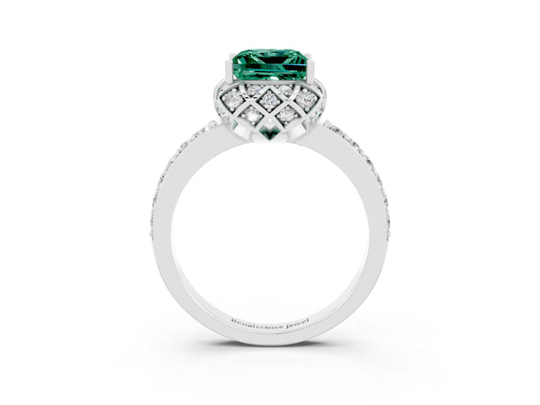 Platinum Princess Cut Green Sapphire Scalloped Halo Engagement Ring with Round Shared Prong Band