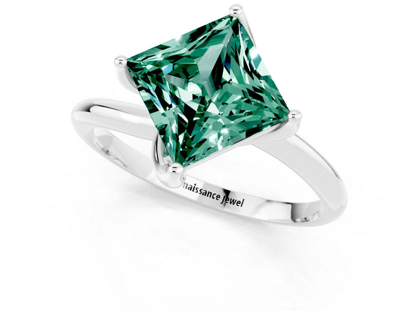 Silver Princess Cut Green Sapphire Solitaire Engagement Ring with Four-Prong Setting and Classic Band