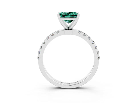 White gold Princess Cut Green Sapphire Solitaire Ring with Pavé Accents and Four-Prong Setting_3