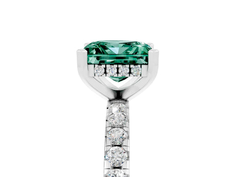 White gold Princess Cut Green Sapphire Solitaire Ring with Pavé Band and Four-Prong Setting_29