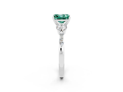 White gold Princess Cut Green Sapphire Solitaire Ring with Side Stones and Four-Prong Setting_14