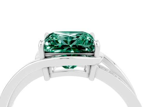 White gold Princess Cut Green Sapphire Solitaire Ring with Split Shank and Prong Setting_4