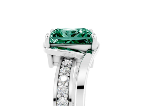 White gold Princess Cut Green Sapphire Solitaire Ring with Split Shank and Prong Setting_5