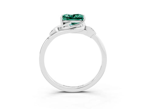 White gold Princess Cut Green Sapphire Solitaire Ring with Twist Band and Four-Prong Setting_15