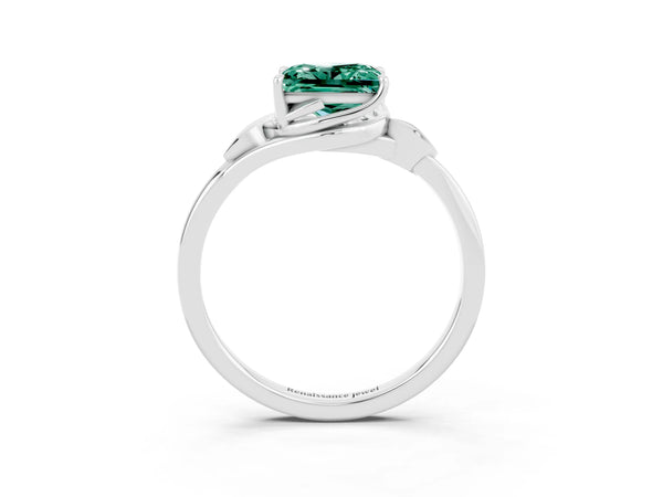 White gold Princess Cut Green Sapphire Solitaire Ring with Twist Band and Four-Prong Setting