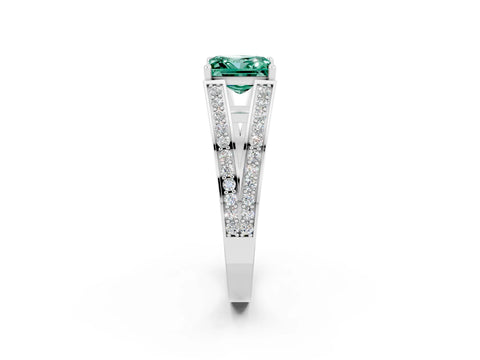 White gold Princess Cut Green Sapphire Split Shank Ring with Pavé Band and Four-Prong Setting_2